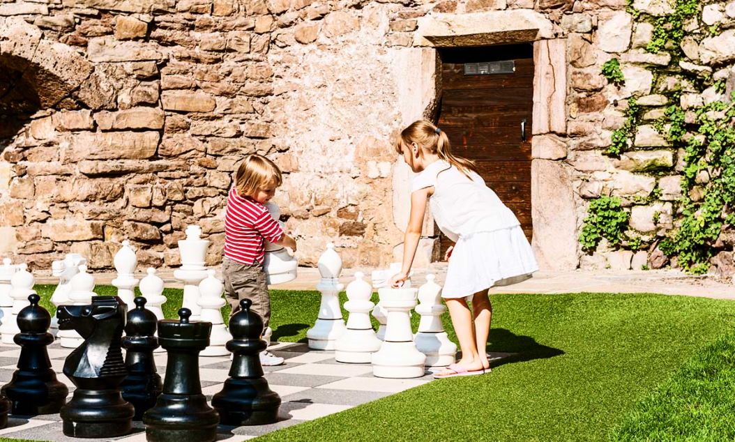 activities for kids during the ceremony